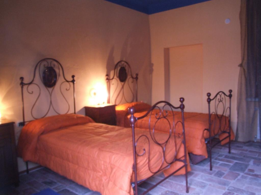 B&B Coco Loco Sesto Calende Habitación foto